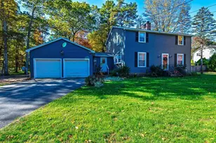 32 Hickory Dr, Amherst, NH 03031 - Photo 5