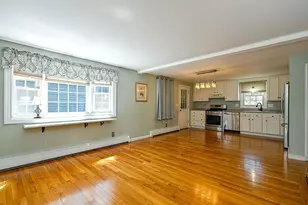 32 Hickory Dr, Amherst, NH 03031 - Photo 19