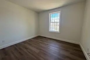 8A Dearborn Circle, Goffstown, NH 03045 - Photo 11