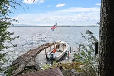 4 Diamond Island, Gilford, NH 03249 - Photo 7
