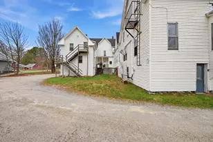 112 W Main St, Hillsboro, NH 03244 - Photo 11