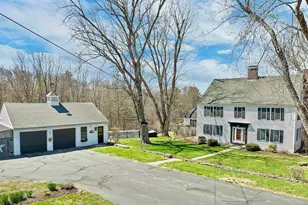 247 Meredith Center Rd, Meredith, NH 03253 - Photo 7