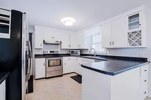 19 Strafford Rd, Dover, NH 03820 - Photo 11