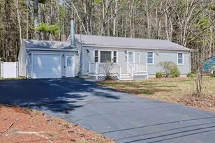 19 Strafford Rd, Dover, NH 03820 - Photo 3