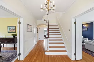 37 Chester St, Nashua, NH 03064 - Photo 5