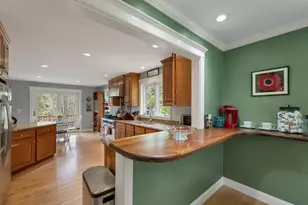 518 Old Main St, New London, NH 03257 - Photo 15