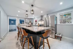 27 Courtland St, Nashua, NH 03064 - Photo 7