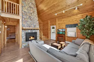 128 Twin View Dr, Carroll, NH 03598 - Photo 9