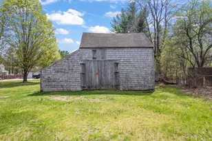 393 Wadleigh Falls Rd, Newmarket, NH 03857 - Photo 45