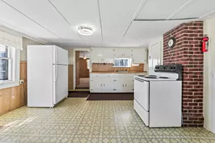 393 Wadleigh Falls Rd, Newmarket, NH 03857 - Photo 5