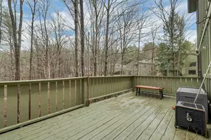 23 Pleasant St, Lebanon, NH 03784 - Photo 11