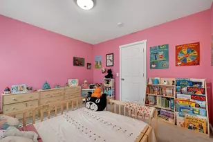 23 Pleasant St, Lebanon, NH 03784 - Photo 25