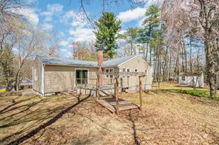 10 Beacon St, Londonderry, NH 03053 - Photo 15