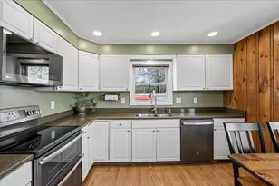 167 Lakeshore Dr, Franklin, NH 03235 - Photo 9