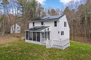 125 S Main St, Newton, NH 03858 - Photo 5