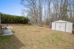 340 Gold St, Manchester, NH 03103 - Photo 25