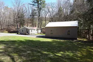 1013 Jericho Rd, Hartford, VT 05001 - Photo 9