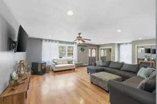 70 Landsdown Ln, Conway, NH 03818 - Photo 17