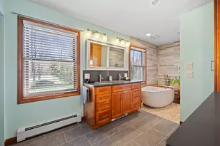 17 Madison Ave, Kingston, NH 03848 - Photo 31