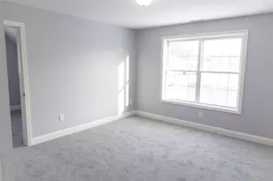 21 Library St, Hudson, NH 03051 - Photo 19