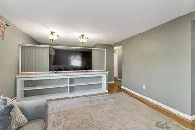 6 Castle Drive, Hooksett, NH 03106 - Photo 5