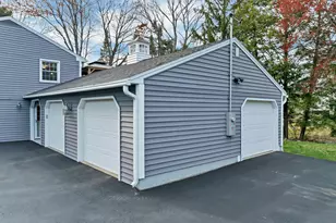 6 Castle Dr, Hooksett, NH 03106 - Photo 31