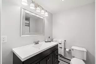 6 Newbury Dr, Amherst, NH 03031 - Photo 17