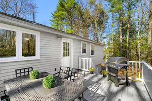 6 Newbury Dr, Amherst, NH 03031 - Photo 5