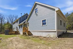 89 Old Center Rd, Deerfield, NH 03037 - Photo 5