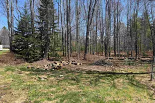 147 S Lunenburg Rd, Lunenburg,  05906 - Photo 7