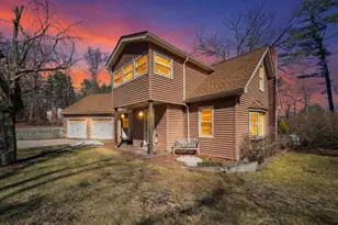 66 Old Derry Rd, Londonderry, NH 03053 - Photo 1