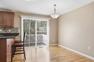 45C Windham Rd, Hudson, NH 03051 - Photo 9