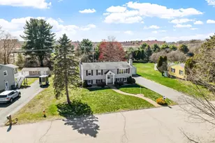 30 Davis Rd, Portsmouth, NH 03801 - Photo 3