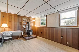 30 Davis Rd, Portsmouth, NH 03801 - Photo 17