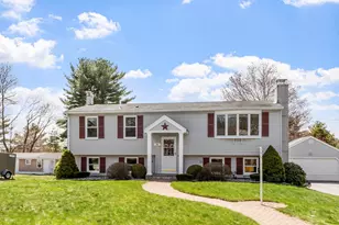 30 Davis Rd, Portsmouth, NH 03801 - Photo 1