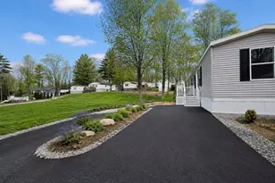 9 Sargent Pl, Gilford, NH 03249 - Photo 3