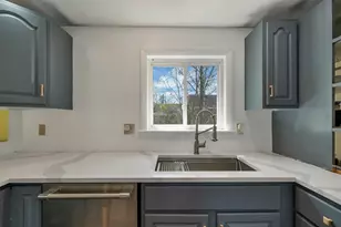 230 Court St, Laconia, NH 03246 - Photo 7
