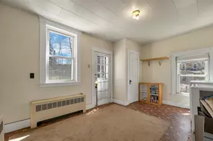 230 Court St, Laconia, NH 03246 - Photo 21