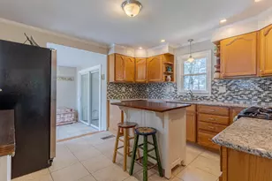 49 Glenwood Ave, Dover, NH 03820 - Photo 7