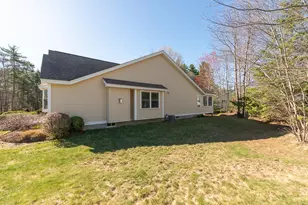 53 Veterans Way, Hampstead, NH 03841 - Photo 27
