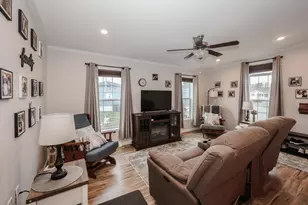 11 Hagop Rd, Salem, NH 03079 - Photo 9