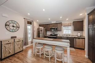 11 Hagop Rd, Salem, NH 03073 - Photo 1