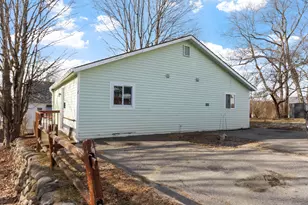 15 High St, Winchester, NH 03470 - Photo 9