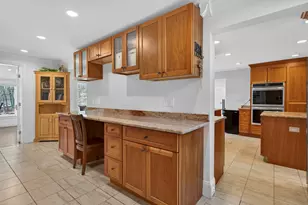 123 Stephen Dr, Goffstown, NH 03045 - Photo 5