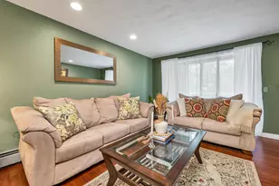 19 Saco St, Conway, NH 03813 - Photo 9