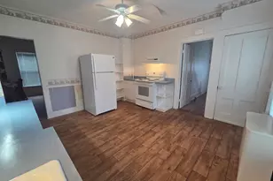 427 Wilson St, Manchester, NH 03103 - Photo 21