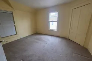 427 Wilson St, Manchester, NH 03103 - Photo 15