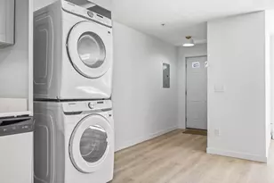 45 New York St, Dover, NH 03820 - Photo 23