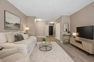 11 Strawberry Bank Rd, Nashua, NH 03062 - Photo 5