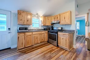 7 Perkins Ave, Hampton, NH 03842 - Photo 9